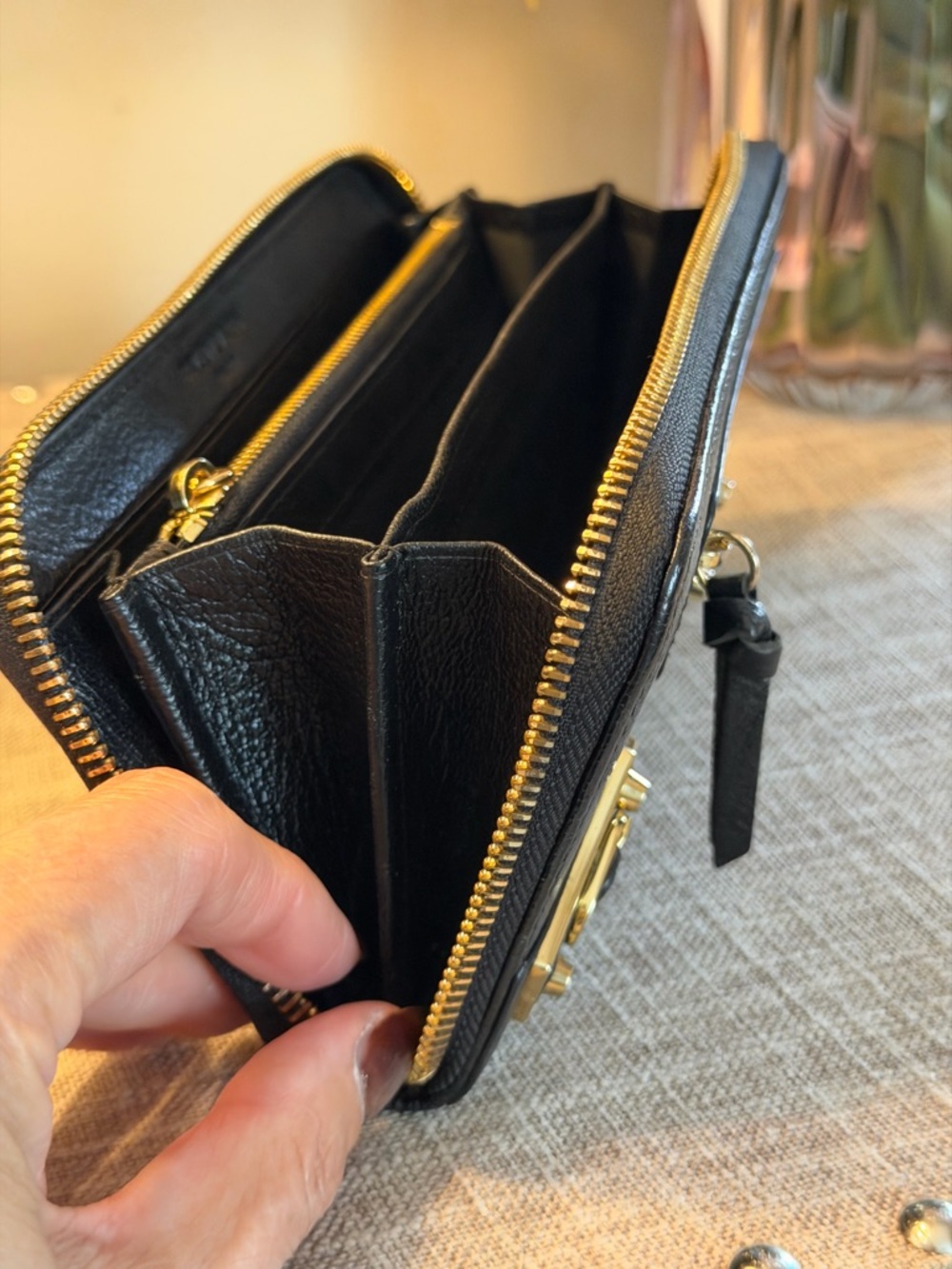 EUC Balenciaga Black Leather Zip Wallet with Gold Hardware - Picture 10 of 17